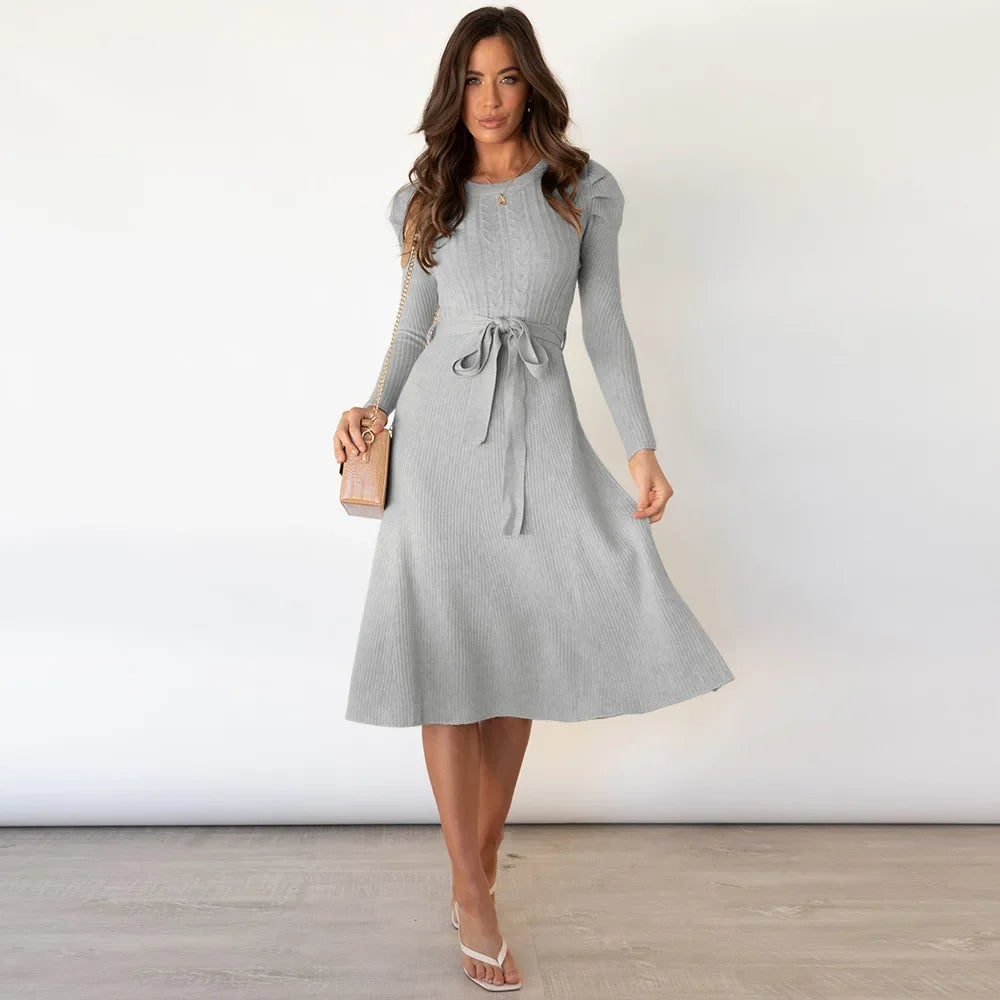 Winterkleid aus Strick mit Bindegürtel, Midi Pulloverkleid 4
