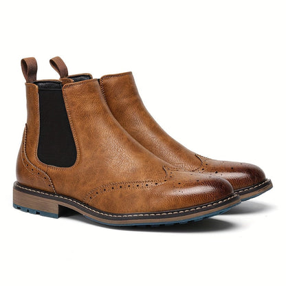 Chelsea Boots für Herren mit Lochmuster in Cognac