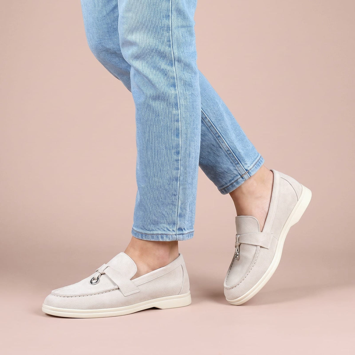 Loafers Damen aus Wildleder mit Schnalle und Gummisohle 1