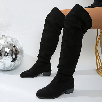 Schwarze Overknee-Stiefel getragen 6