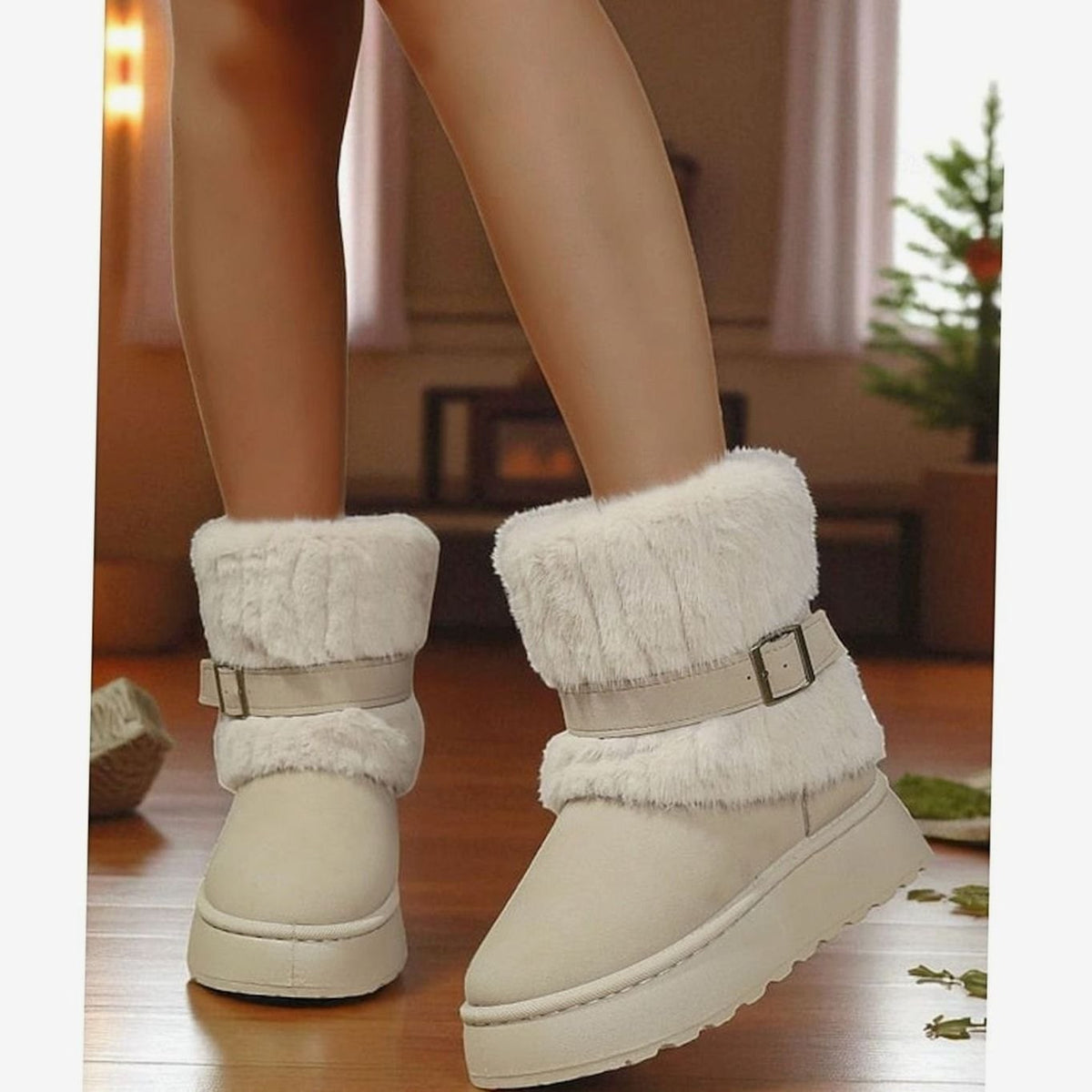 Beigefarbene Schneestiefel getragen 6