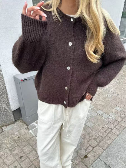 Strickjacke Damen flauschig mit Rundhals und Knopfleiste 7