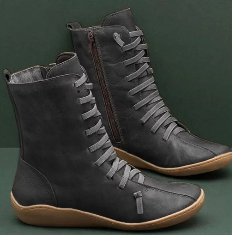 Winterstiefel aus Leder für Damen in Schwarz