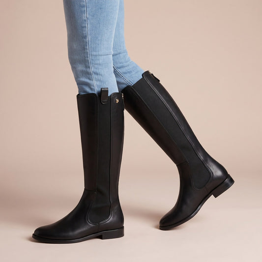 Kniehohe Stiefel aus Glattleder im Reitstil, Damen Winterstiefel mit Stretch-Einsatz und flachem Absatz