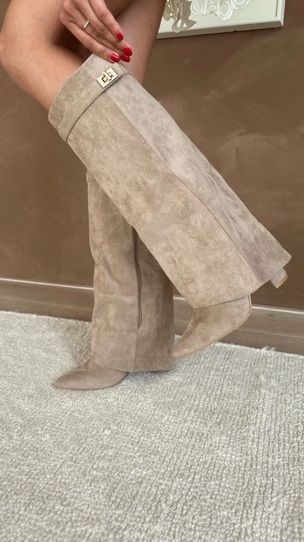 Kniehohe Stiefel aus Wildleder, Damen Boots mit Schnalle 3