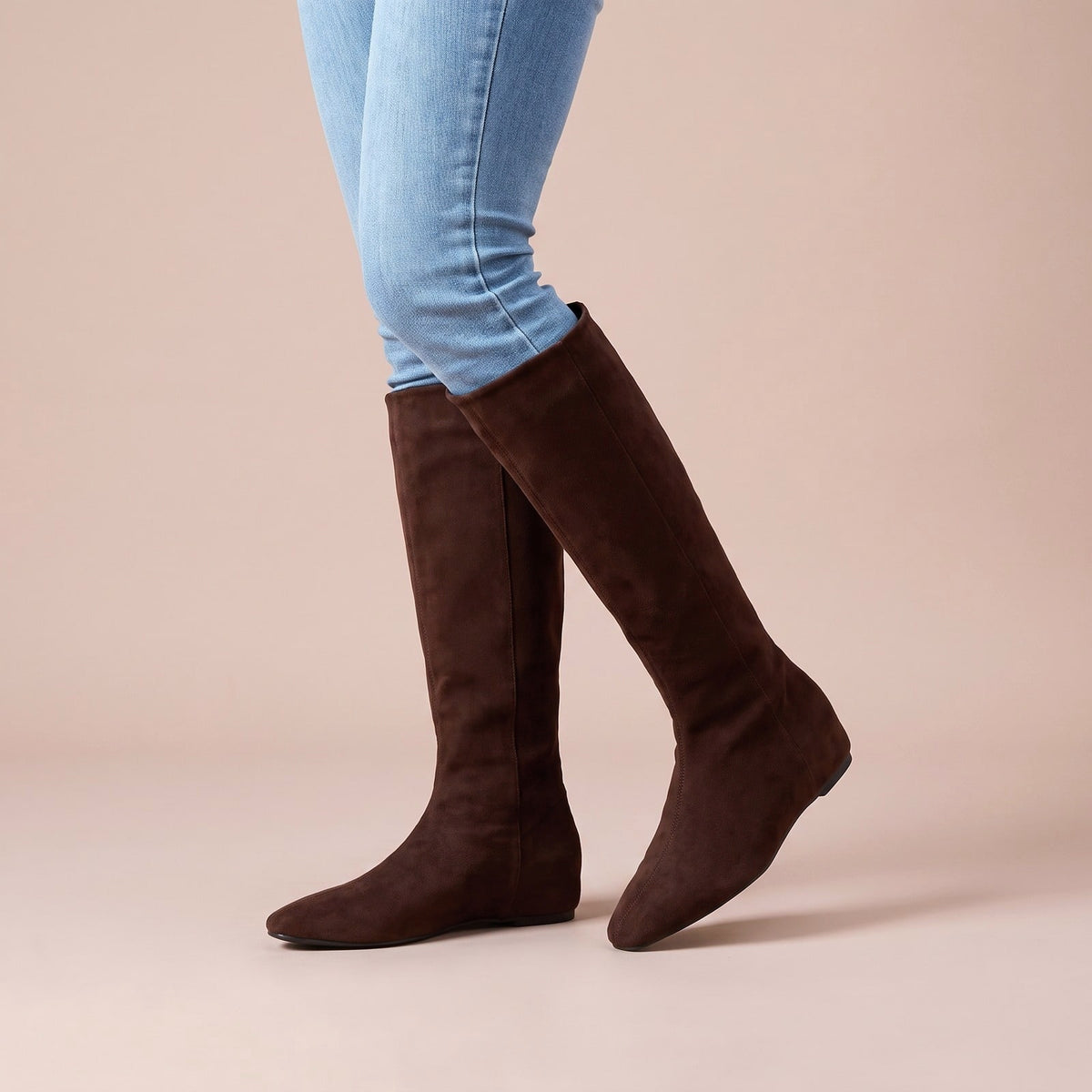 Kniehohe Stiefel mit flacher Sohle, Damen Boots Veloursoptik 1
