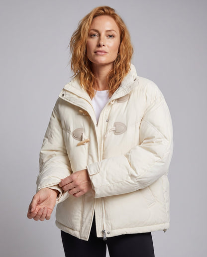 Steppjacke Damen kurz und boxy mit Knebelverschlüssen 2