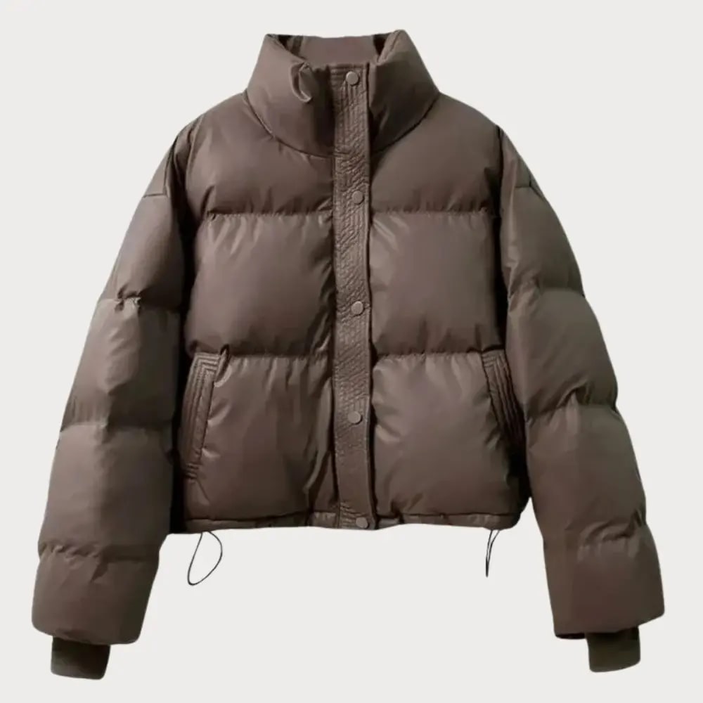 Mokkabraune kurze Pufferjacke mit Druckknopfleiste