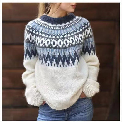 Norweger Pullover für Damen in Cremeweiß, getragen