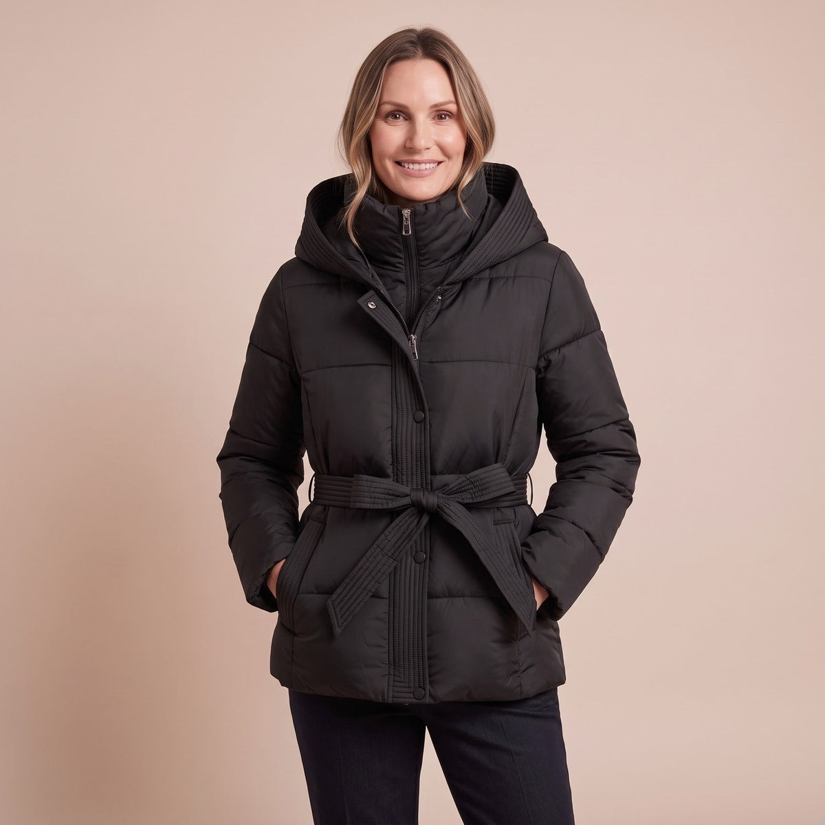 Puffer Jacket Damen mit Kapuze und Gürtel, Steppjacke 1