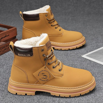 Robuste Winterstiefel für Herren in Camel mit warmem Futter