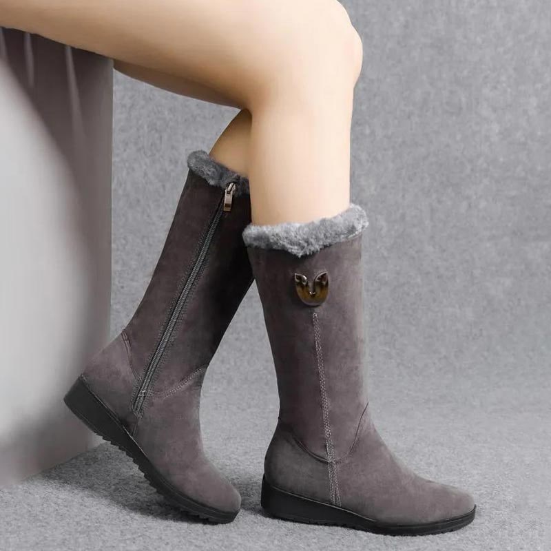 Thermo Schneestiefel Damen in Grau, getragen