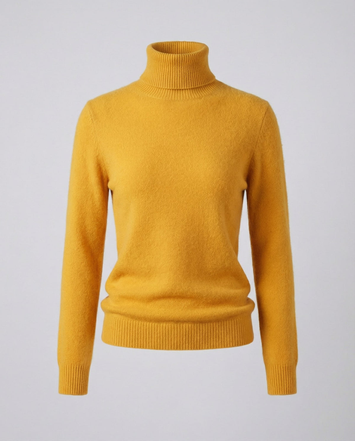 Gelber Rollkragenpullover aus weichem Feinstrick, Vorderansicht
