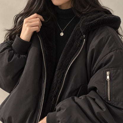 Schwarze Wendejacke Detail mit Fellfutter 2