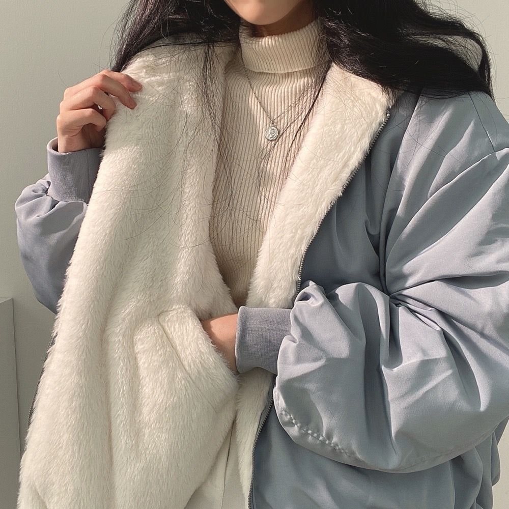 Blaue Wendejacke Nahaufnahme innen 8
