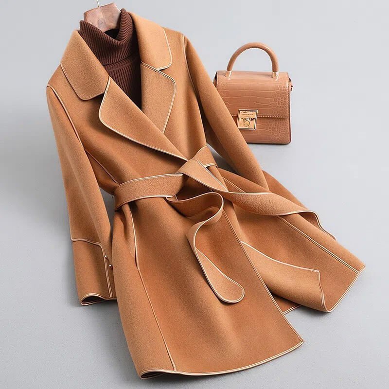 Wickelmantel mit Bindegürtel in Camel