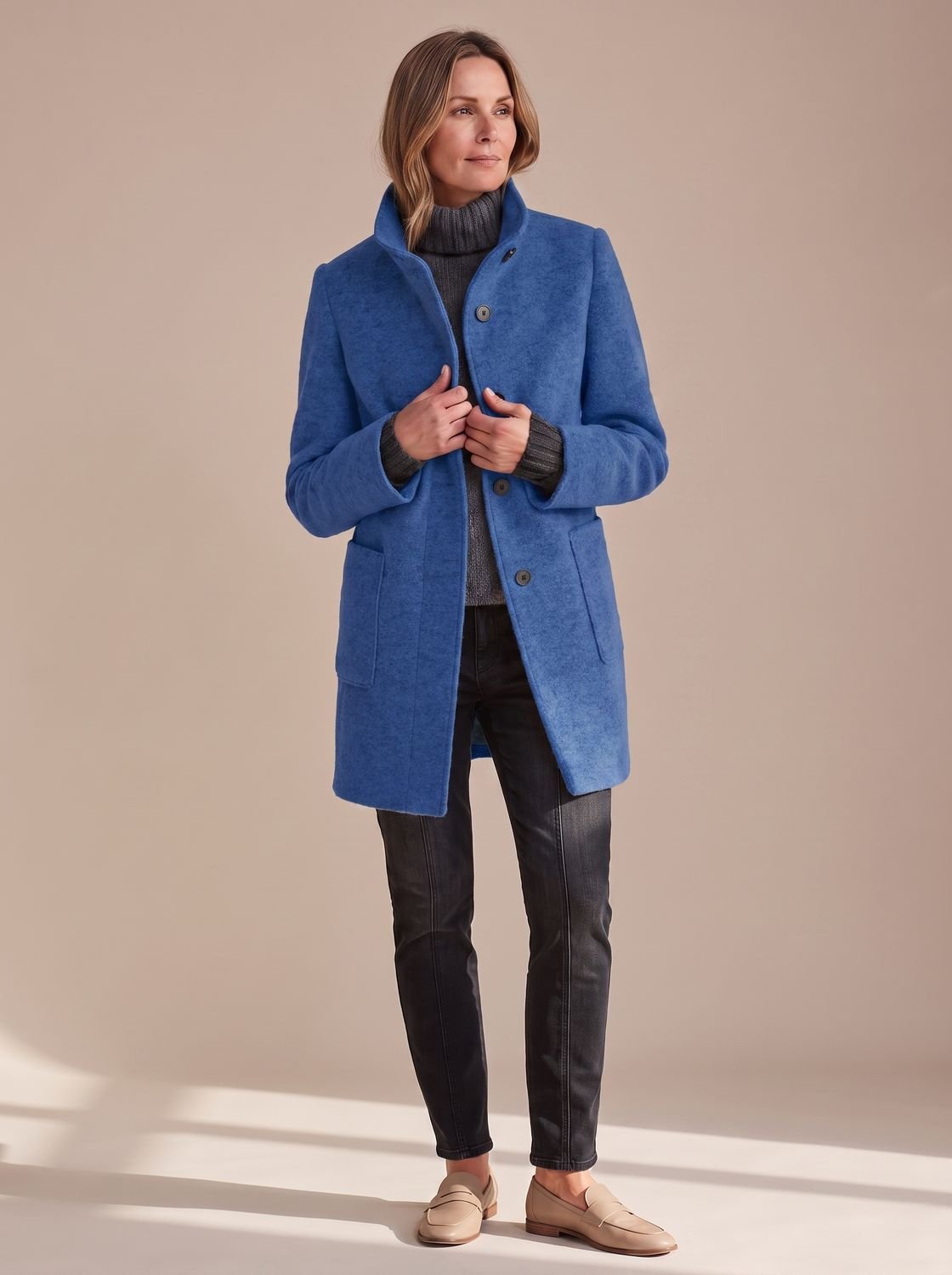 Wintermantel mit Stehkragen in Blau