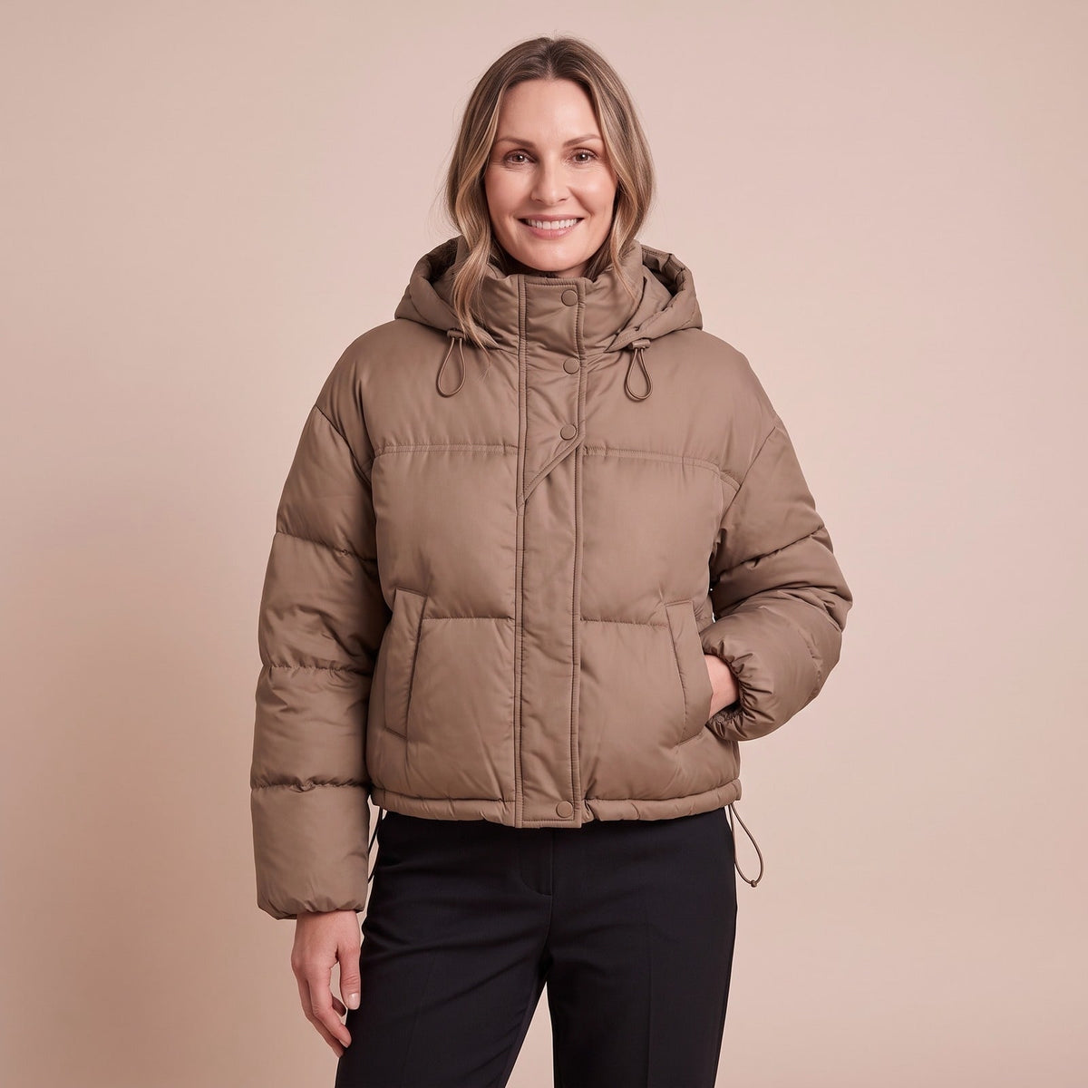 Winterparka Damen kurz mit Kapuze, Oversize Winterjacke 1